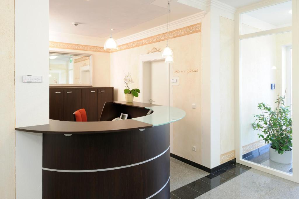 Tittmoning Hotel Inspiration Garni מראה חיצוני תמונה