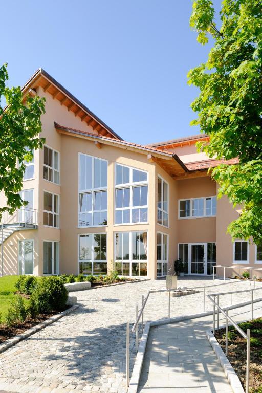 Tittmoning Hotel Inspiration Garni מראה חיצוני תמונה
