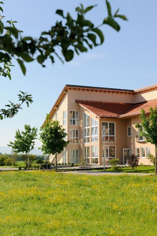 Tittmoning Hotel Inspiration Garni מראה חיצוני תמונה