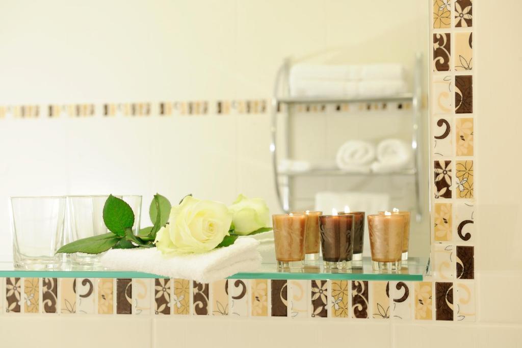 Tittmoning Hotel Inspiration Garni חדר תמונה