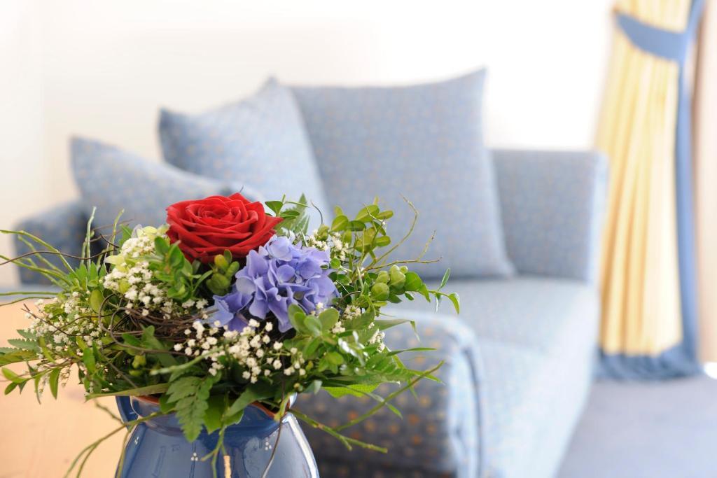 Tittmoning Hotel Inspiration Garni חדר תמונה