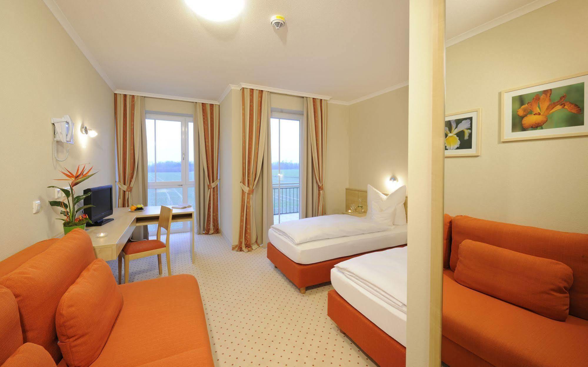 Tittmoning Hotel Inspiration Garni מראה חיצוני תמונה