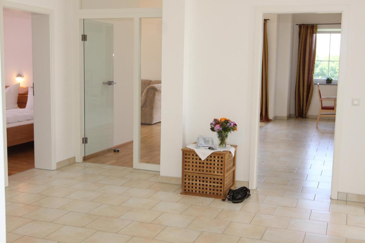 Tittmoning Hotel Inspiration Garni חדר תמונה