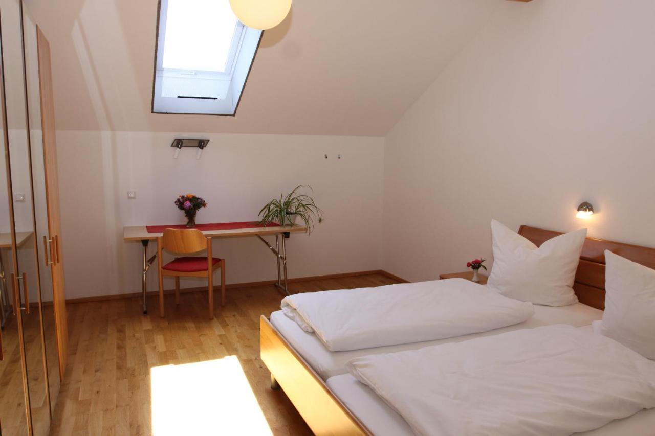 Tittmoning Hotel Inspiration Garni חדר תמונה